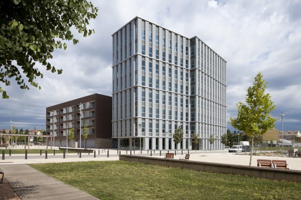 100 Unit Housing Development And An Office Block In Vic Joan Pascual 